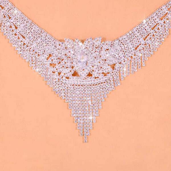 Luxury Rhinestone Jewelry Set – Crystal Necklace, Earrings, Bracelet, and Ring for Special Occasions